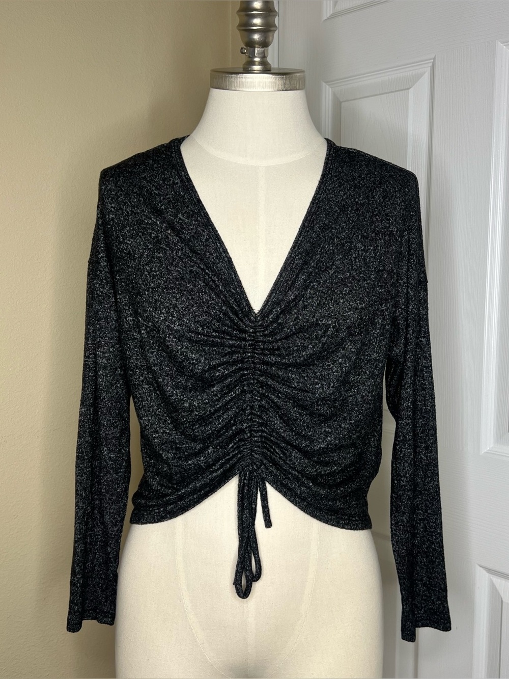 Black Ruched Drawstring V-Neck Long Sleeve Top
